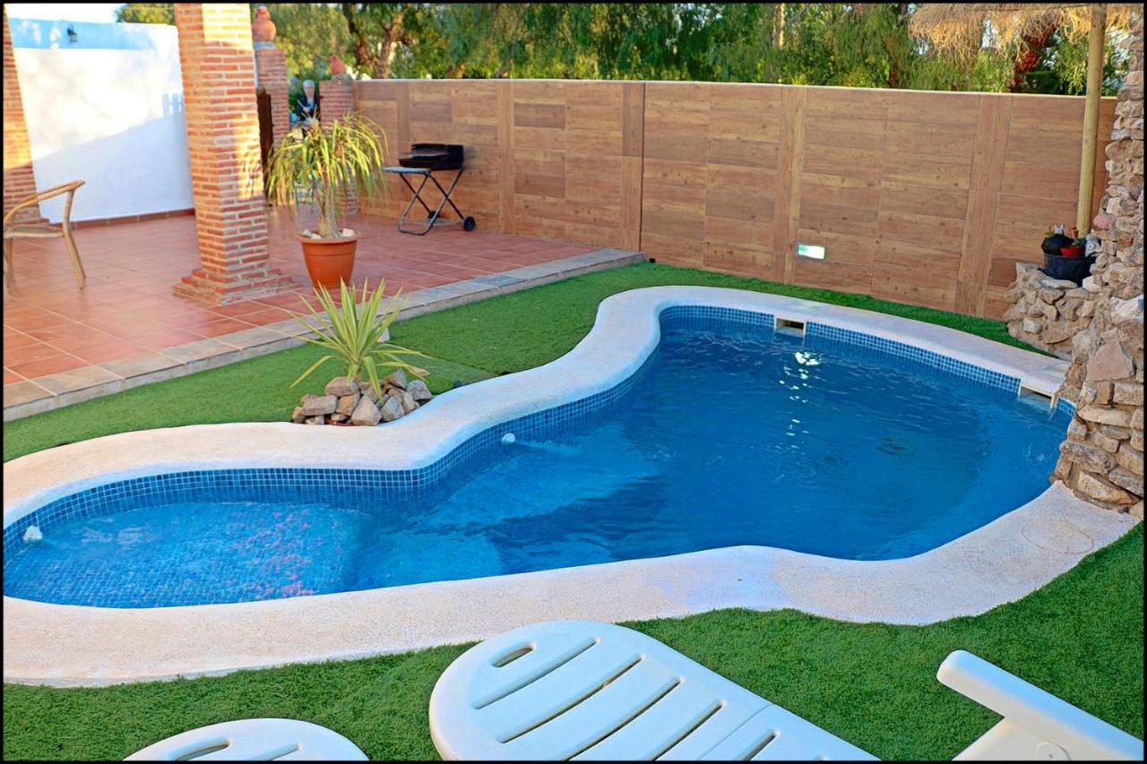 Chalet Acogedor Con Piscina Conil De La Frontera Exterior photo
